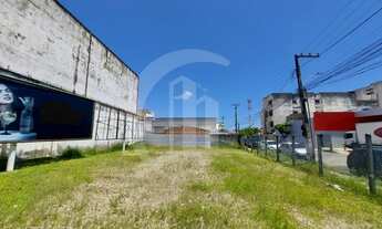 Imagem 3: Terreno em excelente localização com espaço amplo na Av. Francisco Porto