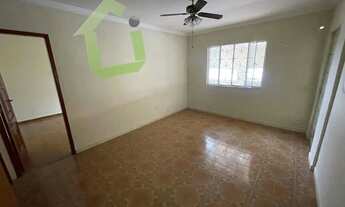 Imagem 3: ALUGUEL - Casa Independente Com 3 Quartos no Bairro da Luz