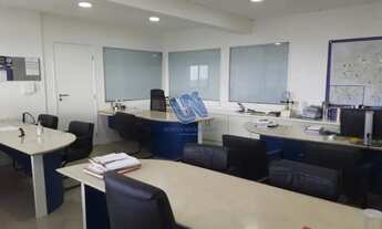 Imagem: Sala Comercial com 244,00 m2 na Torre do