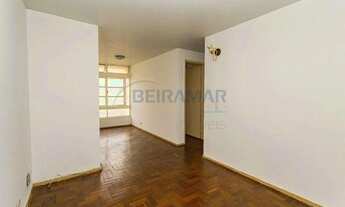 Imagem: Apartamento com 2 Quartos e Armários, Nascente