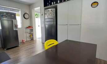 Imagem 3: Imóvel para venda com 240 metros quadrados com 4 quartos em Alphaville (Abrantes) - Camaça