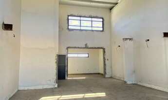 Imagem 4: Loja Comercial Galpão / depósito com aluguel por R$8.500 /mês