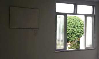 Imagem 2: Alugo apartamento arejado na Praça Seca