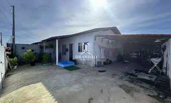 Imagem: VENDO CASA COM TERRENO GRANDE