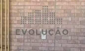 Imagem 7: Casa à Venda com Piscina e Espaço Gourmet no Bairro Passa Vinte Palhoça/SC