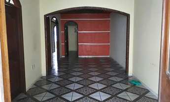 Imagem 3: Casa com piscina (castanhal