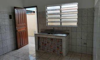 Imagem 6: Casa Alugo Casa com 2 dormitórios