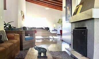 Imagem 5: Casa de condomínio para venda possui 470 metros quadrados com 5 quartos