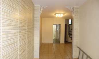 Imagem 2: Casa para venda possui 217 metros quadrados com 4 quartos em Vila Isabel - Rio de Janeiro