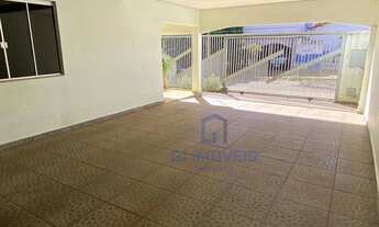 Imagem 2: Casa para venda tem 481 metros quadrados com 3 quartos em Setor Sudoeste - Goiânia - GO