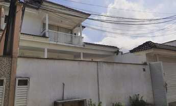 Imagem 2: Casa para venda com 280 metros quadrados com 3 quartos