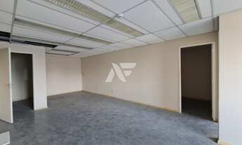 Imagem 6: Conjunto comercial com vista para o Parque Ibirapuera