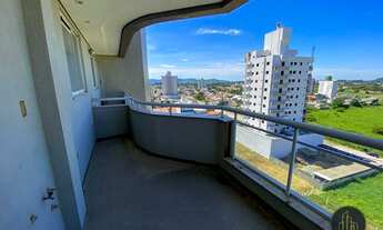Imagem 4: Apartamento para venda tem 207 metros quadrados com 3 quartos em Centro - Tubarão - SC
