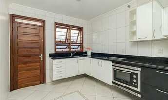 Imagem 4: Casa para Venda em Porto Alegre/RS