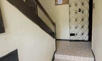 Imagem 2: Apartamento para aluguel possui 55 m2 térreo gradeado com 2 quartos em Resgate - Salvador