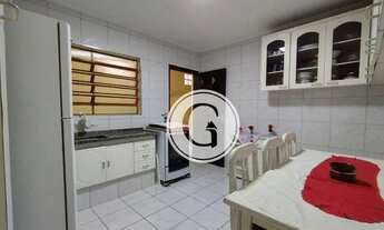 Imagem 7: Sobrado amplo com 03 dormitórios, sendo 02 suítes, escritório com WC e 04 vagas cobertas