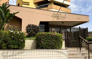 Imagem 6: Apartamento região central 1 por andar 2 garagens individual andar alto