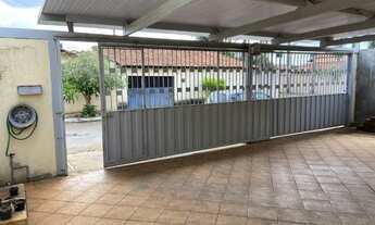 Imagem 2: Abaixou o preço! Casa 3 quartos no Jardim Guanabara com aquecimento solar!