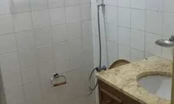 Imagem 5: 1/4 sala Av. Garibaldi 2º andar garagem, área de serviço, chave com zelador