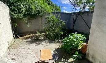 Imagem 4: Casa a venda - em frente a pista do capinal