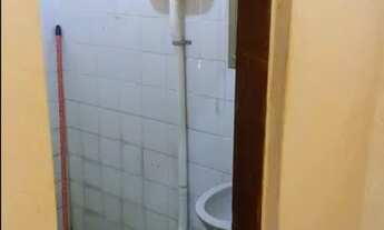 Imagem 4: Alugo quarto com banheiro,bem localizado