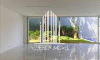 Imagem 7: Casa de alto Padrão na região de Santo Amaro 4 suítes sendo uma Master 5 vagas