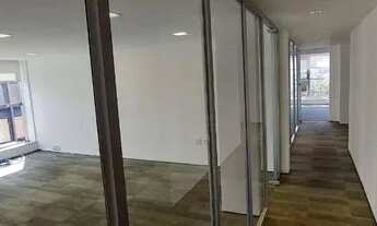 Imagem 4: Conjunto Comercial (290m²), 4 Banheiros, 2 Vaga. Próximo da estação Faria Lima do metrô