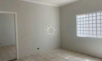 Imagem 3: CASA COM 03 DORMITÓRIOS NO CARANDÁ BOSQUE