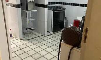 Imagem 4: Condomínio Morada das Árvores , 3 quartos grandes sendo 1 suíte ,conservado ,poente