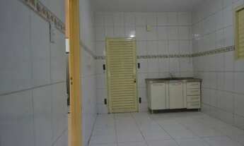 Imagem 7: Casa para venda tem 130 metros quadrados com 2 quartos em Vila Itapoan - Guarulhos - SP