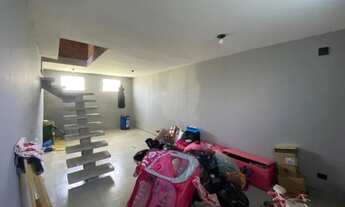 Imagem 7: Casa Rústica em Condomínio Fechado com 3 Quartos e Ar Condicionado