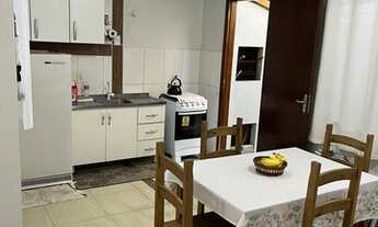 Imagem 6: Geminado de condomínio sobrado para aluguel possui 106 metros quadrados com 2 quartos