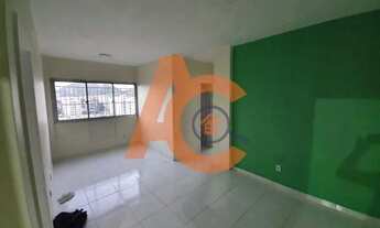 Imagem 2: Apartamento vazio, 2 quartos, dependencia completa