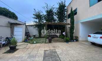 Imagem 2: Casa para aluguel, 3 quartos, 2 vagas, Pampulha - Uberlândia/MG