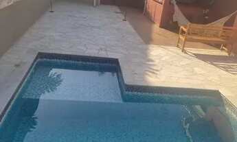 Imagem 4: Casa de condomínio para venda tem 220 metros quadrados com 4 quartos