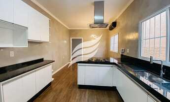 Imagem 4: Casa reformada com piscina e 03 quartos no Bairro Concórdia em Araçatuba