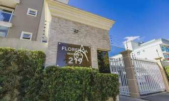 Imagem 3: Apartamento semimobiliado com 3 quartos, suíte com closet e sacada gourmet no Xaxim