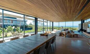 Imagem 2: Casa de 626m² com 5 suítes no Morro das Pedras