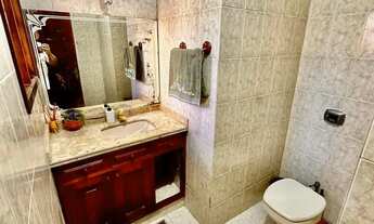 Imagem 6: Sobrado para venda possui 275 metros quadrados com 4 quartos em Miramar - Macaé - RJ