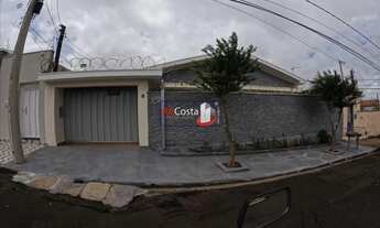 Imagem: Casa com 3 Quartos para alugar - JARDIM