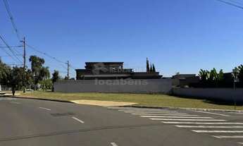 Imagem 3: Terreno de 744 m² no Condomínio Residencial Recanto do Lago