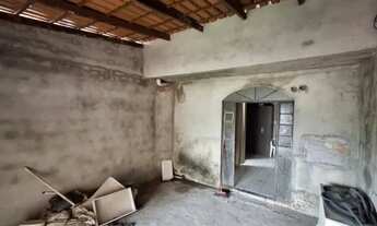 Imagem 4: Excelente Casa 2 Pisos c/ 5 Qts sendo 4 Suítes prox. Bola do Coroado / Titulo Definitivo