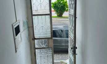 Imagem 4: Aluga-se casarão