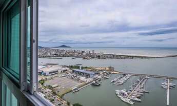 Imagem: Duplex com vista para marina e toda orla