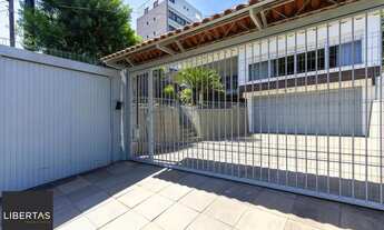Imagem 2: Casa de alvenaria, 4 dormitórios, 2 suítes, bairro Cristal