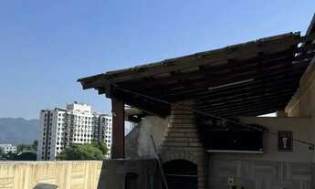 Imagem 3: Duplex para venda possui 138 metros quadrados com 3 quartos em Pechincha - Rio de Janeiro