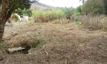 Imagem 4: Chácara com água