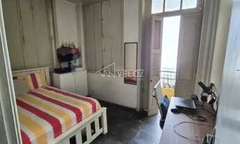 Imagem 5: Casa de rua : Duplex / Residencial / Centro