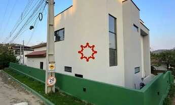 Imagem 2: CASA COM DOIS PAVIMENTOS