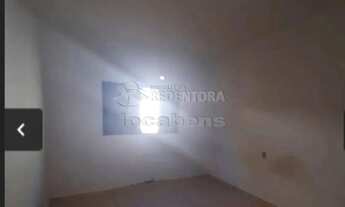 Imagem 4: Casa Padrão com 3 Dormitórios no bairro Vila Imperial